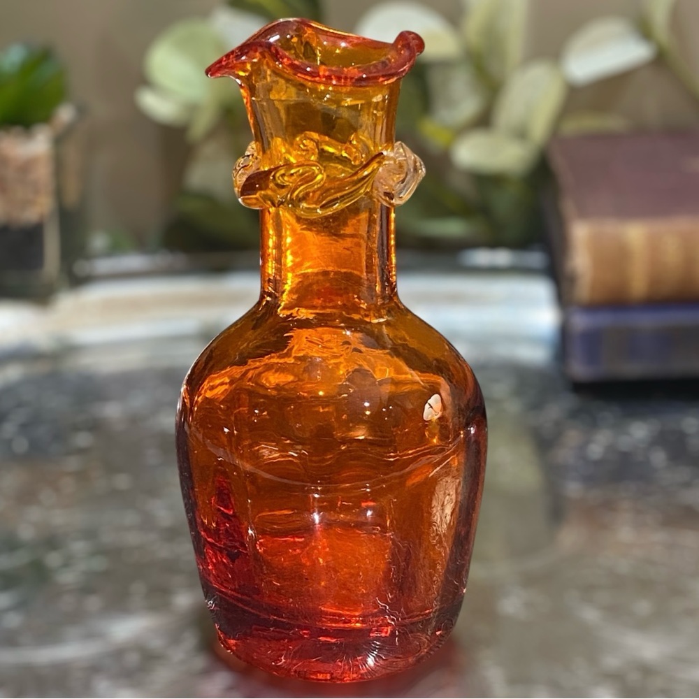 Vintage Pilgrim West Virginia Amberina Vase Hand Blown Red Orange Art Glass